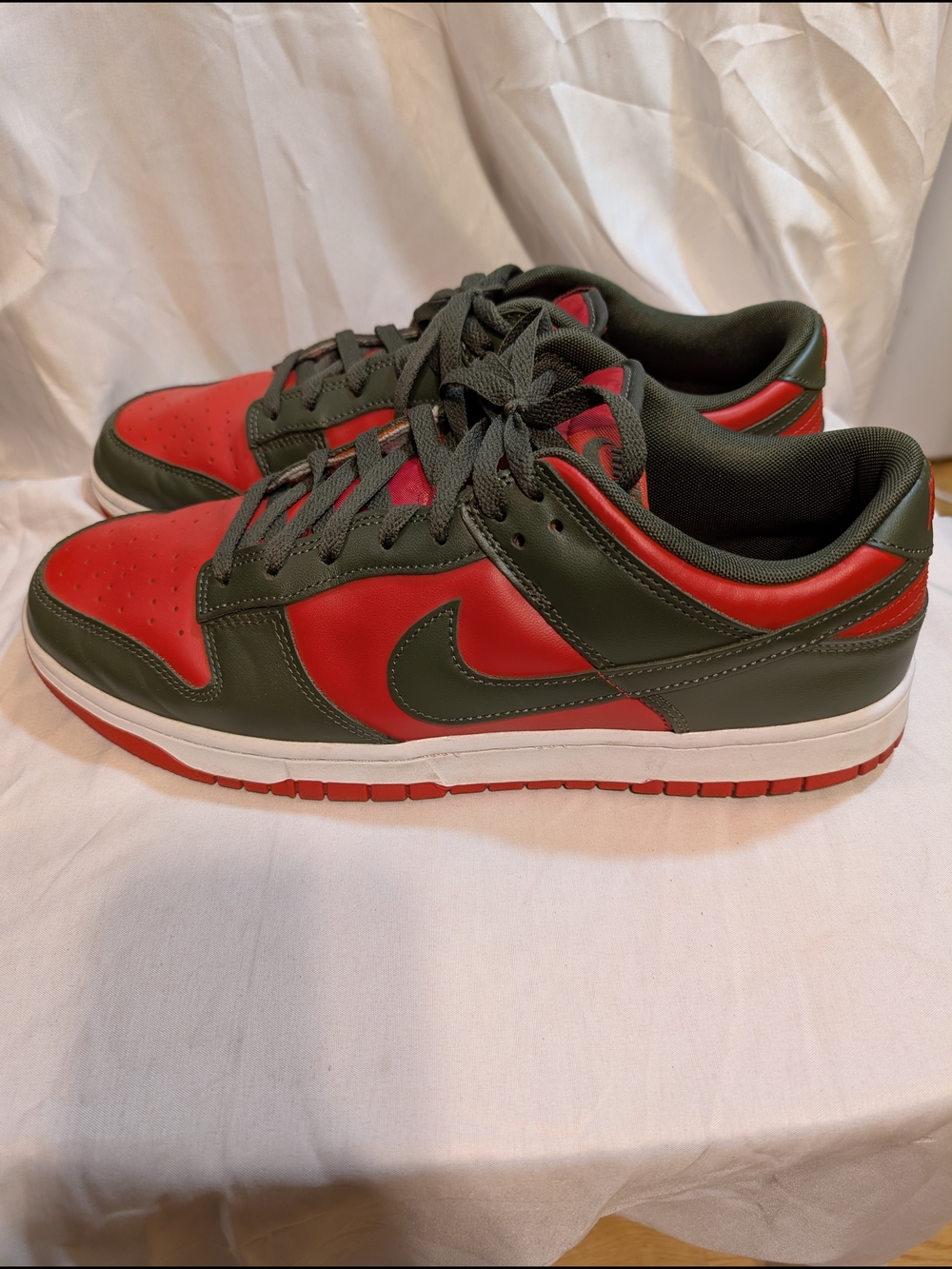 Nike Men's Dunk Low Cargo Khaki/Mystic Red Low-Top Sneakers - Picture 2 of 7